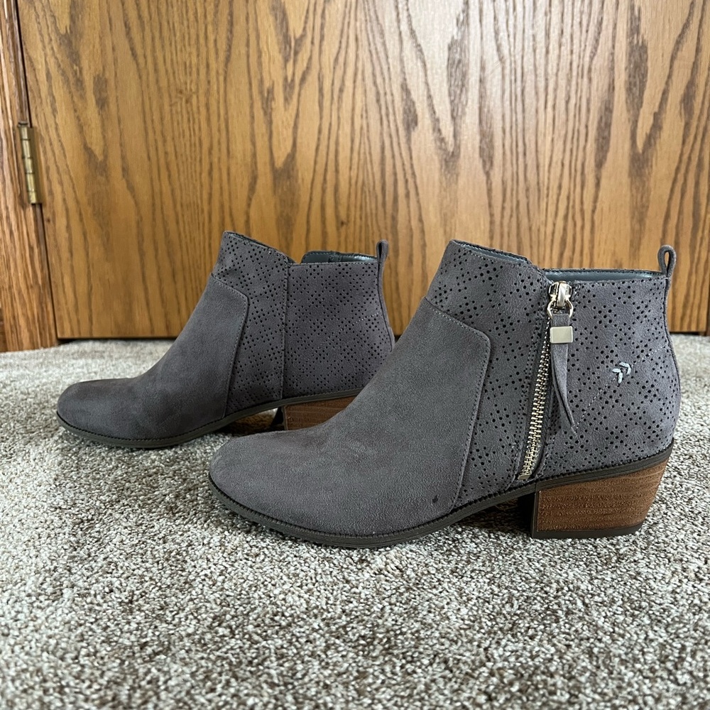 Dr. Scholl’s Brianna booties